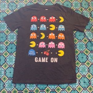 Old navy pac man t shirt